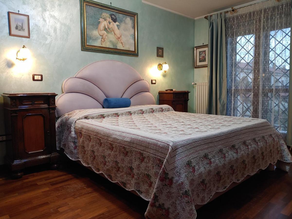 Nonna Genoveffa, camere Infernetto Esterno foto